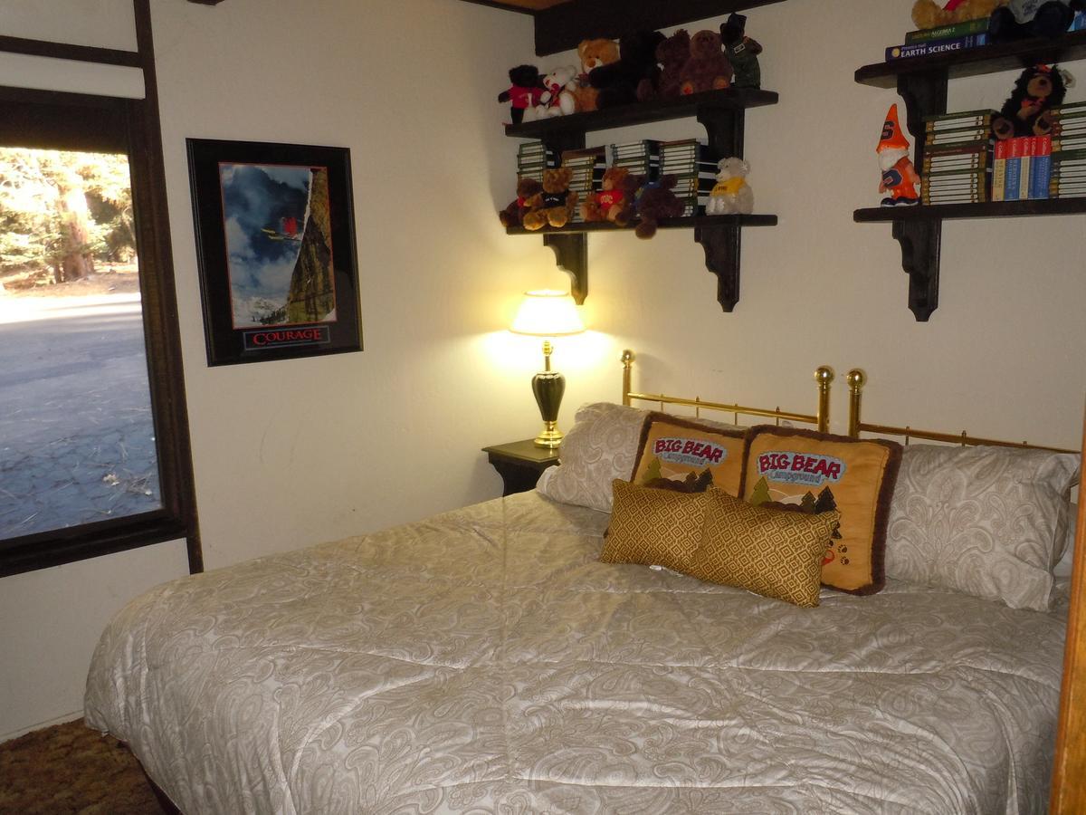 Two-Bedroom Plus Den Economy Unit #81 By Escape For All Seasons Bus Lic #23546 Big Bear Lake Luaran gambar